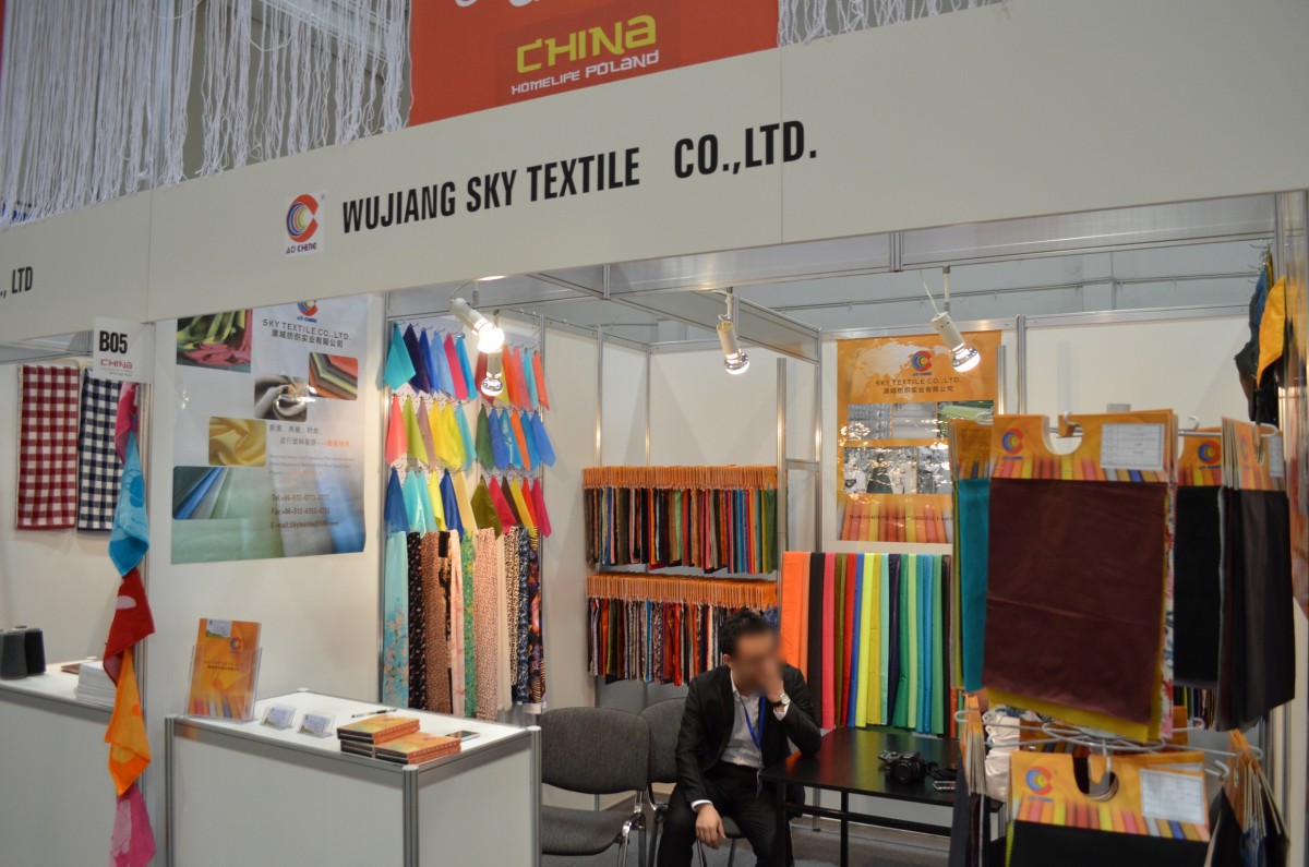 Cotton Twill Fabric Buyers - Wholesale Manufacturers, Importers